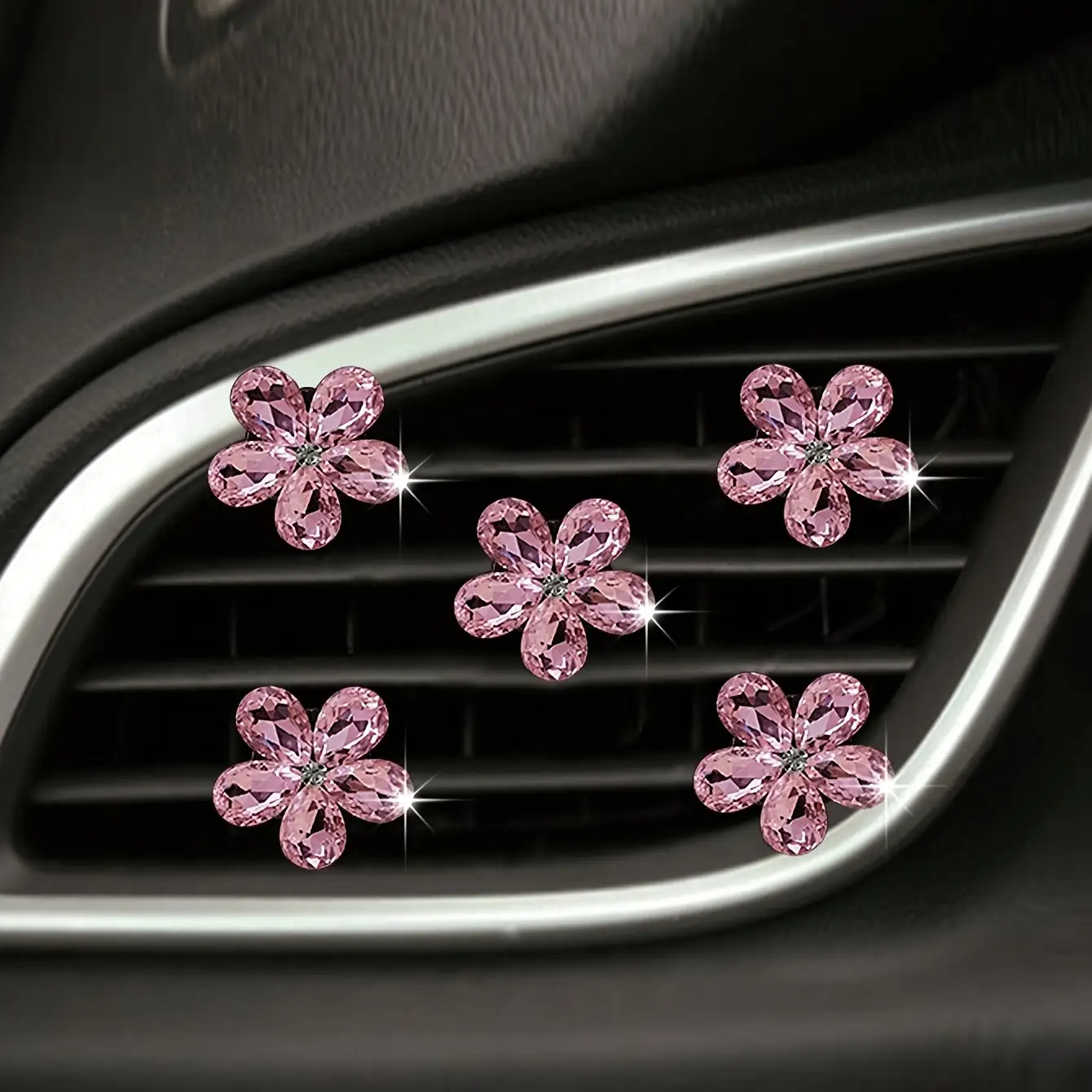 Car Accessories Must Have - คลิปหนีบช่องแอร์รถยนต์รูปดอกไม้ประดับคริสตัล 5 ชิ้น ของตกแต่งช่องแอร์รถยนต์ ประดับด้วยเพชรเทียม อุปกรณ์ตกแต่งภายในรถยนต์แบบสากล